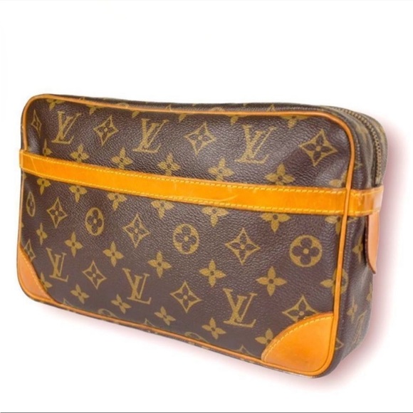 Louis Vuitton Bags Louis Vuitton Compiegne 28 Monogram 852 Unisex
